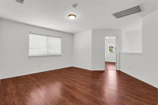 $2,950 | 6902 Amesbury Lane, Rowlett, TX 75089