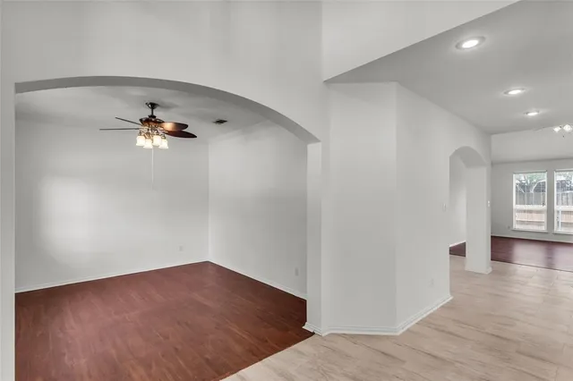 $2,950 | 6902 Amesbury Lane, Rowlett, TX 75089