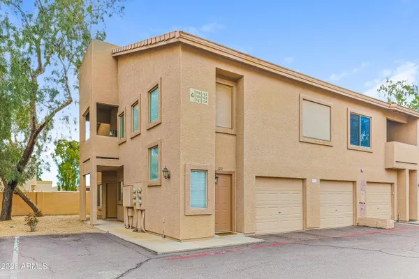 $1,369 | 1406 West Emerald Avenue, Unit 119, Mesa, AZ 85202