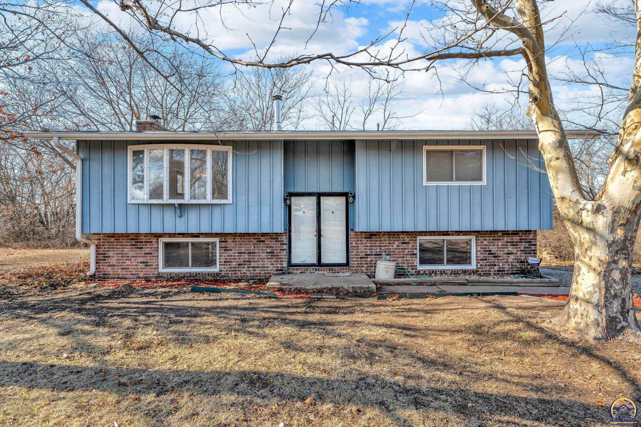 6395 Ridgeview Drive Ozawkie, KS 66070 - Photo 1 of 1
