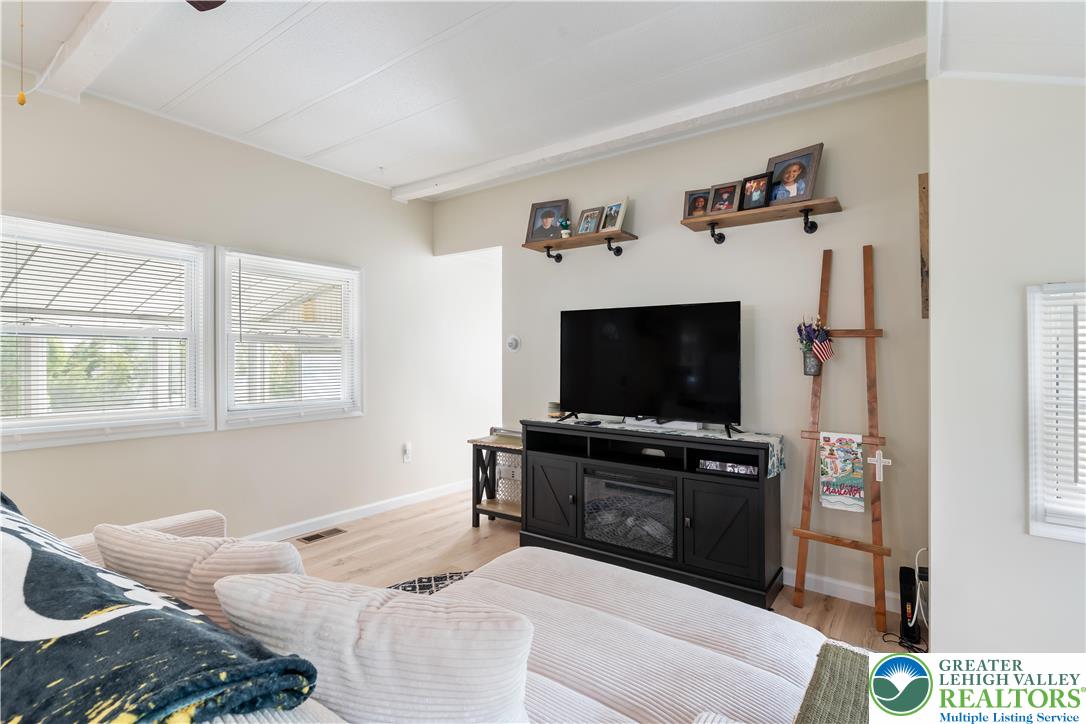 16 Springridge Road Bath, PA 18014 - Photo 23 of 42