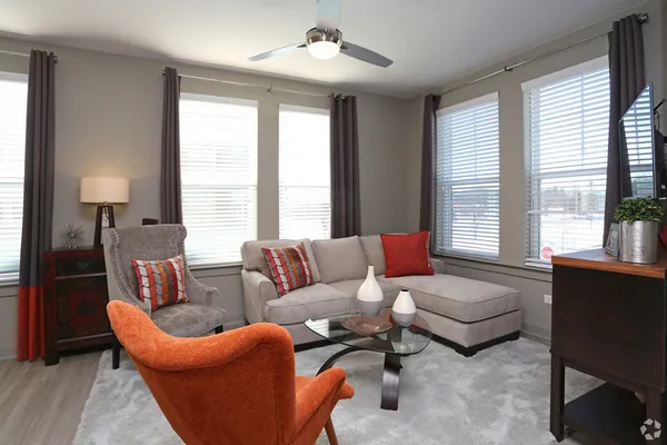 $3,249 | 680 East Algonquin Road, Unit 1101, Schaumburg, IL 60173