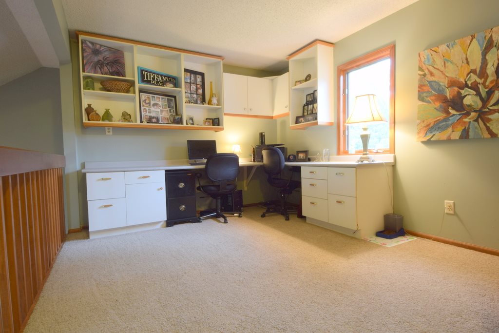 2111 Broken Oak Road Fort Wayne, IN 46818 - Photo 10 of 13
