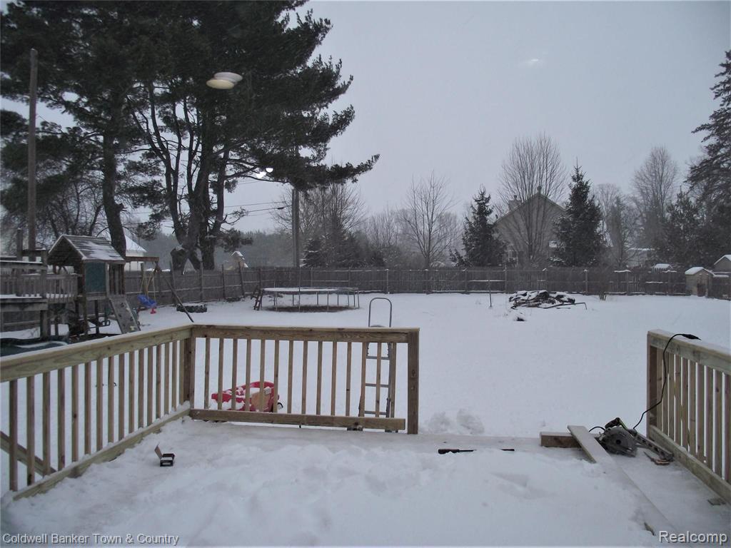 250 Fowlerville Road Fowlerville, MI 48836 - Photo 16 of 20