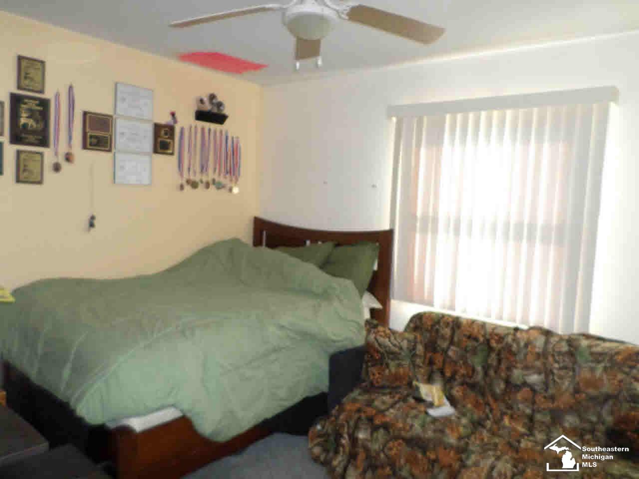 6430 Colf Road Carleton, MI 48117 - Photo 8 of 25