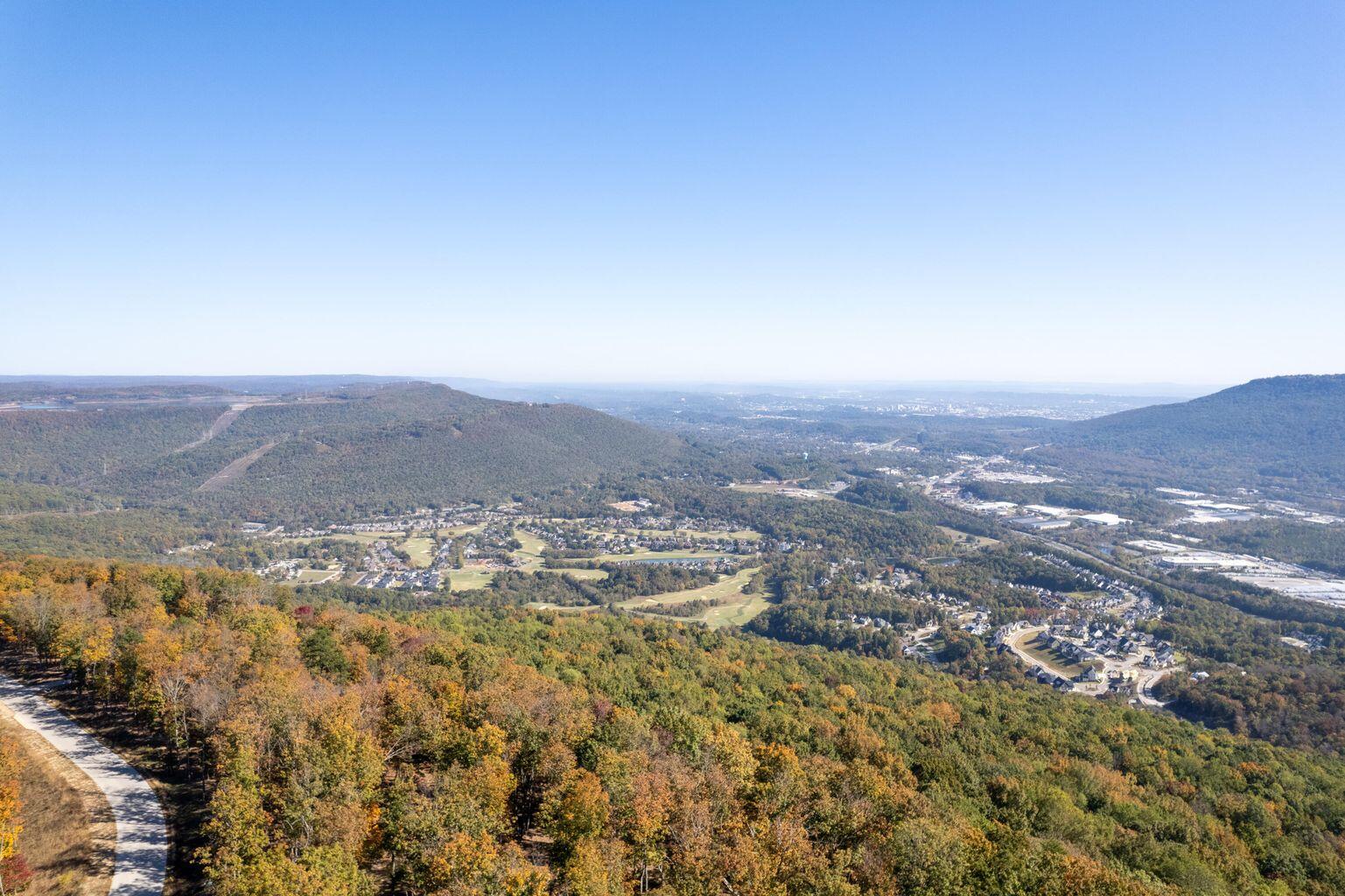 4189 Amethyst Road, Unit 805 Chattanooga, TN 37419 - Photo 2 of 2 Brow2