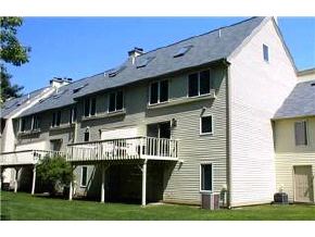 17 Salisbury Road, Unit 58 Nashua, NH 03064 - Photo 3 of 9