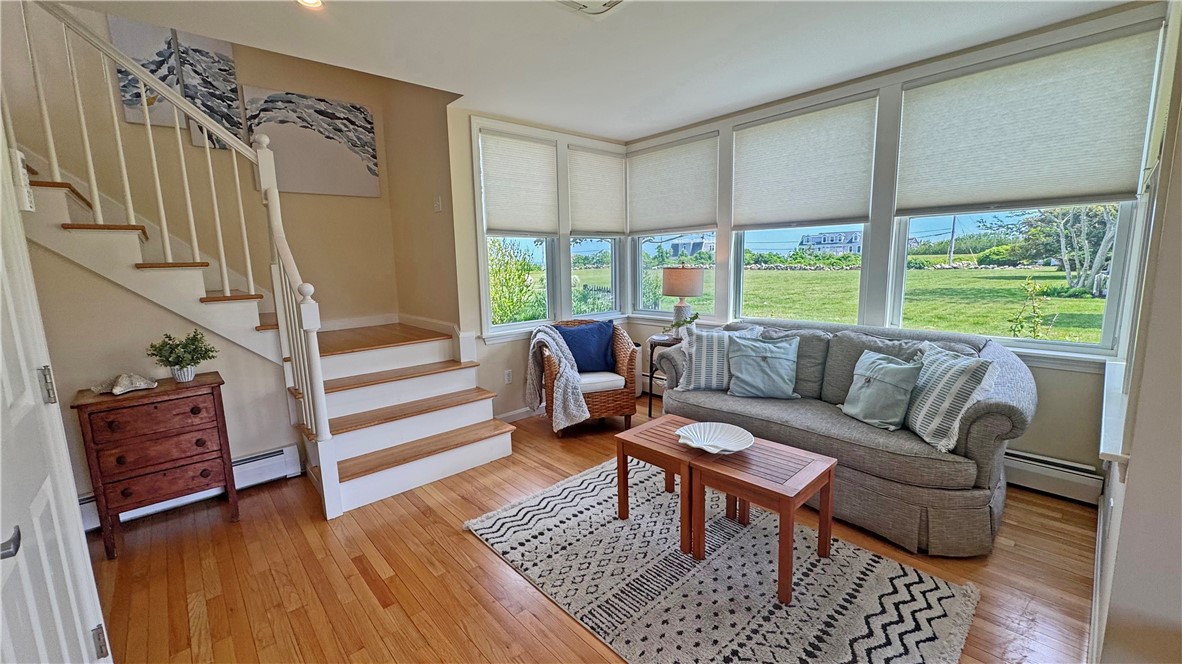 1720 Corn Neck Road Block Island, RI 02807 - Photo 6 of 37 Entry Level Den