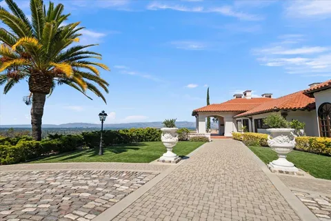 $6,998,888 | 5770 Harwood Lane, San Jose, CA 95124