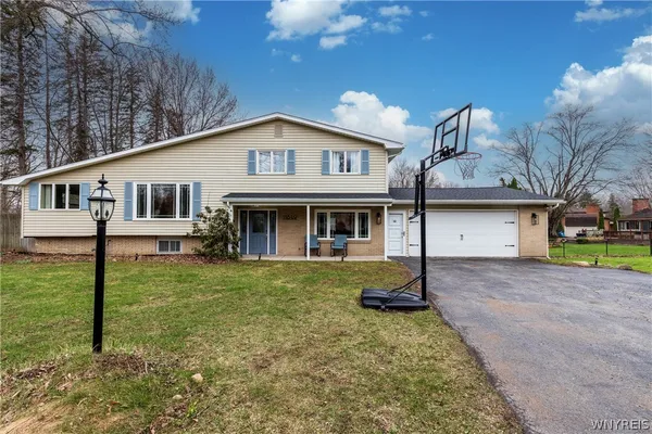 $447,500 | 11849 Boncliff Drive, Alden, NY 14004