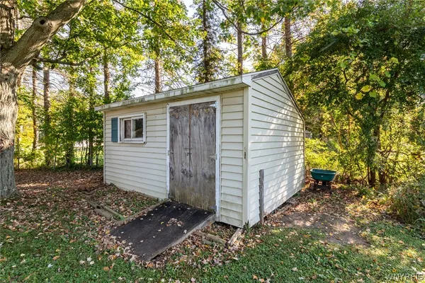 $447,500 | 11849 Boncliff Drive, Alden, NY 14004