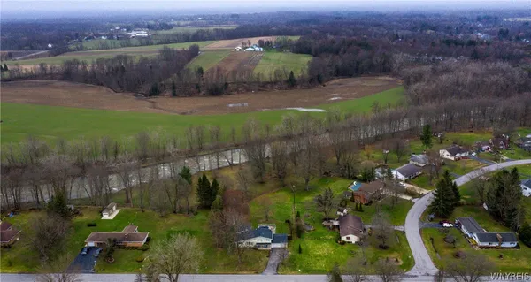 $447,500 | 11849 Boncliff Drive, Alden, NY 14004