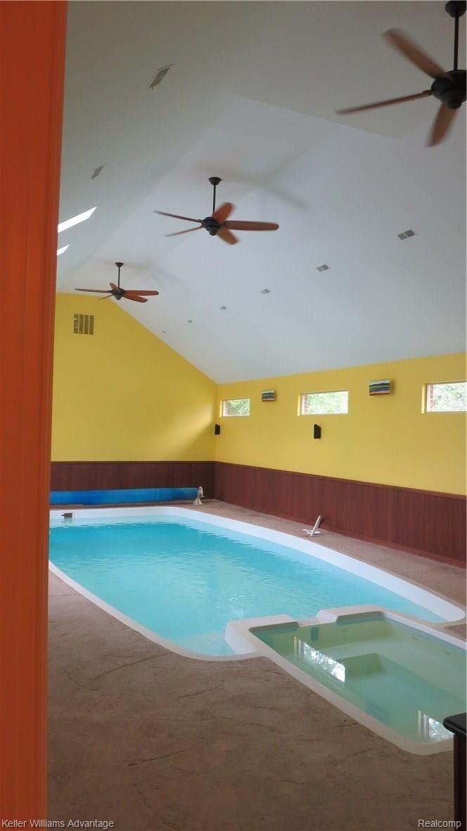 6487 North Beck Road Canton, MI 48187 - Photo 29 of 41 Indoor pool and 10 person spa