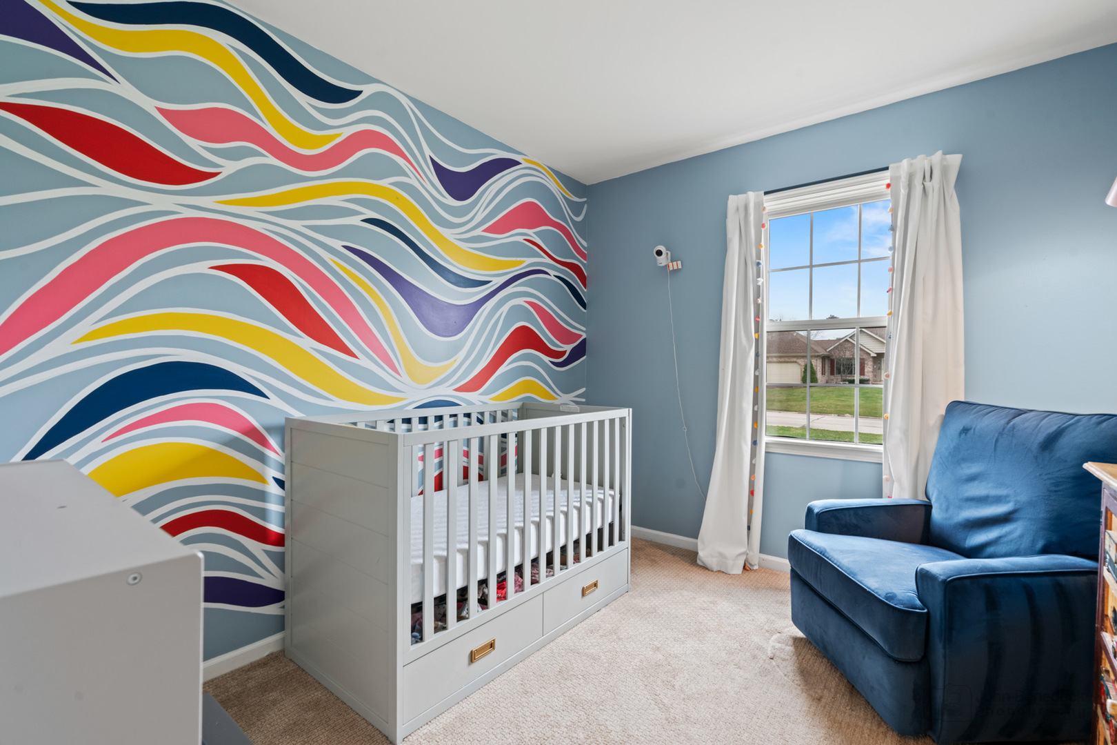 3620 Lakeview Drive Algonquin, IL 60102 - Photo 16 of 25 a bedroom with a bed and a couch
