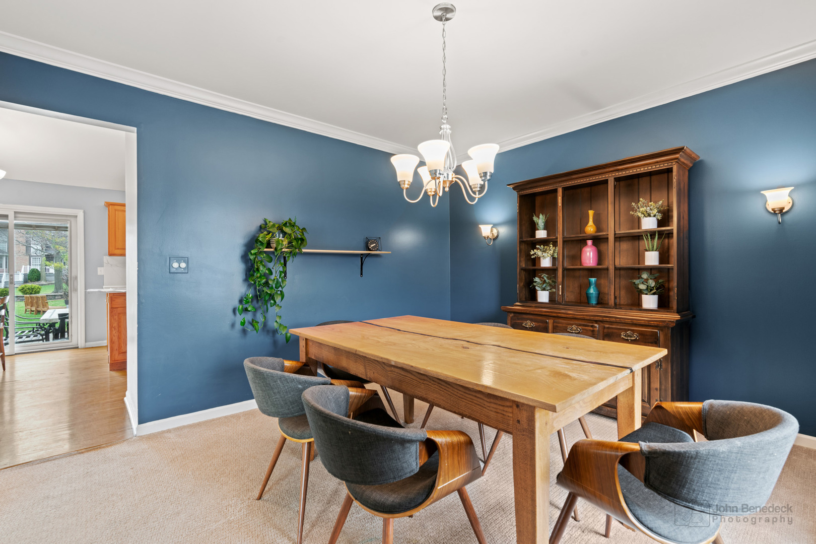3620 Lakeview Drive Algonquin, IL 60102 - Photo 5 of 25 a dining room with furniture and window