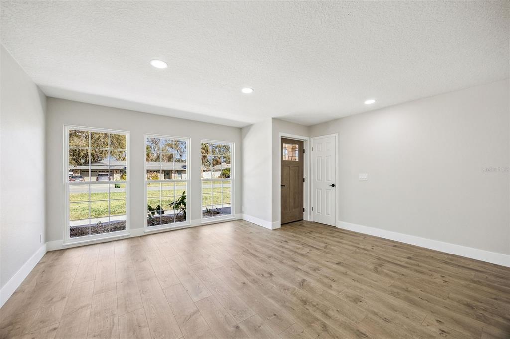 1634 Wind Willow Road Belle Isle, FL 32809 - Photo 4 of 60 Gallery Image 4