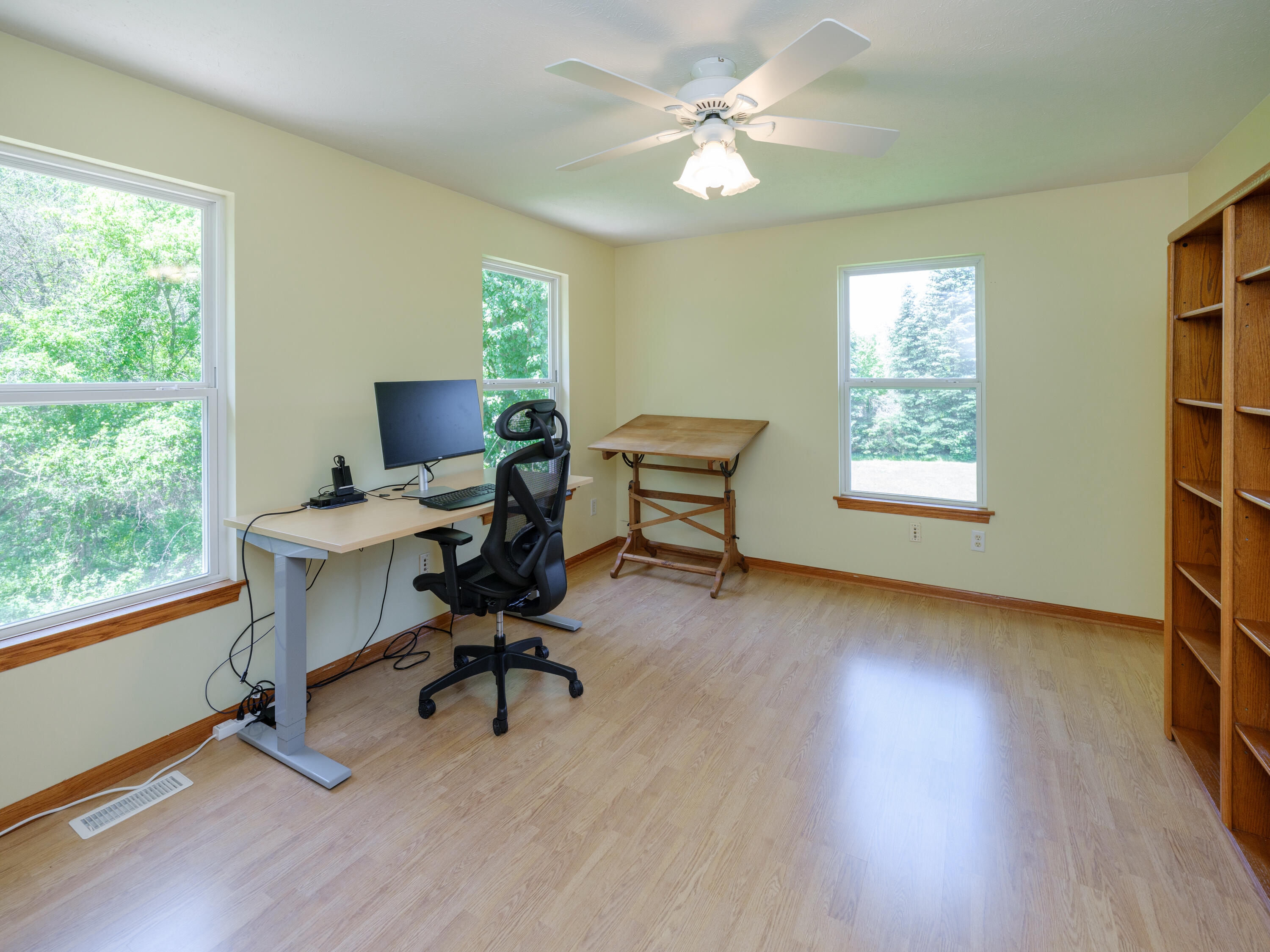 1042 Hunter Ridge Battle Creek, MI 49017 - Photo 27 of 47 1042 Hunters Ridge-126
