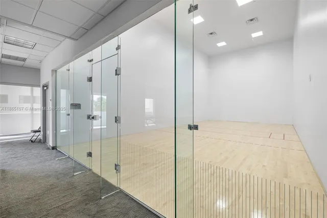 $2,899,000 | 6365 Collins Avenue, Unit 2703, Miami Beach, FL 33141