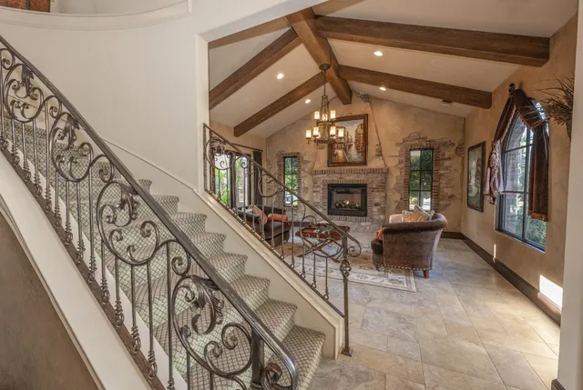 $2,247,700 | 1639 East Clubhouse Drive, Fresno, CA 93730