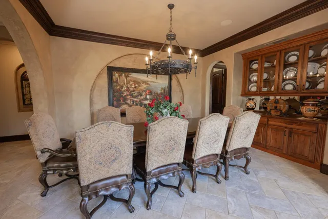 $2,247,700 | 1639 East Clubhouse Drive, Fresno, CA 93730