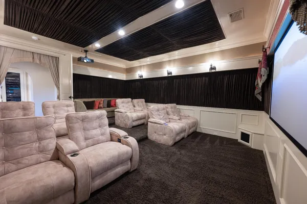 $2,247,700 | 1639 East Clubhouse Drive, Fresno, CA 93730