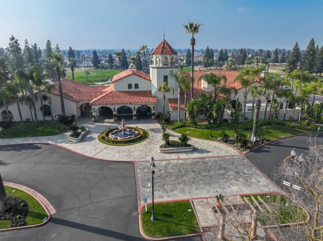 $2,247,700 | 1639 East Clubhouse Drive, Fresno, CA 93730
