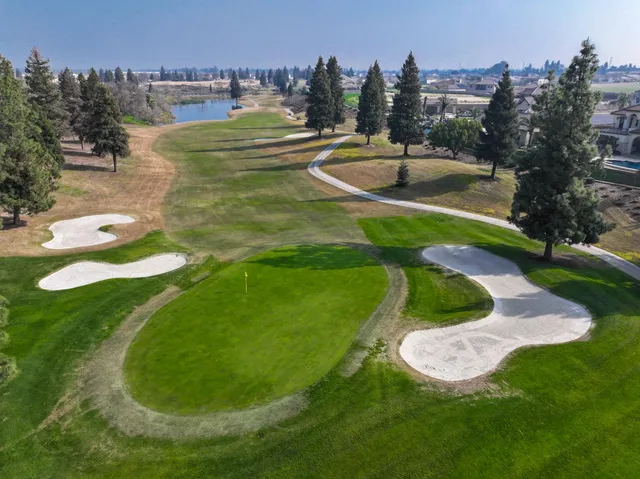 $2,247,700 | 1639 East Clubhouse Drive, Fresno, CA 93730