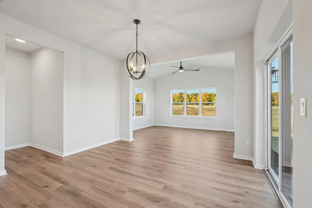 $609,900 | 465 Sandstone Street, Slinger, WI 53086