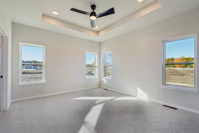 $609,900 | 465 Sandstone Street, Slinger, WI 53086