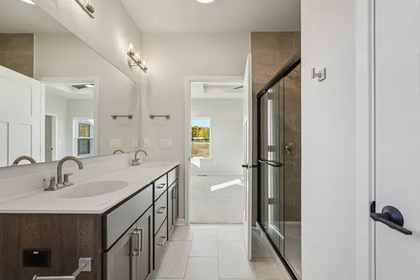 $599,900 | 465 Sandstone Street, Slinger, WI 53086