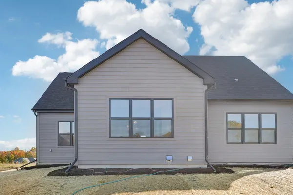 $599,900 | 465 Sandstone Street, Slinger, WI 53086