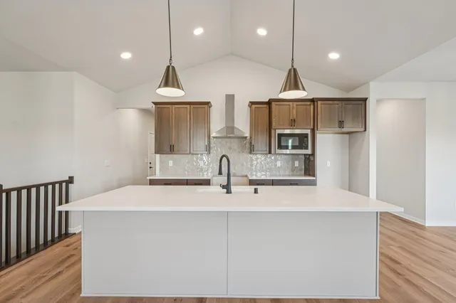 $609,900 | 465 Sandstone Street, Slinger, WI 53086