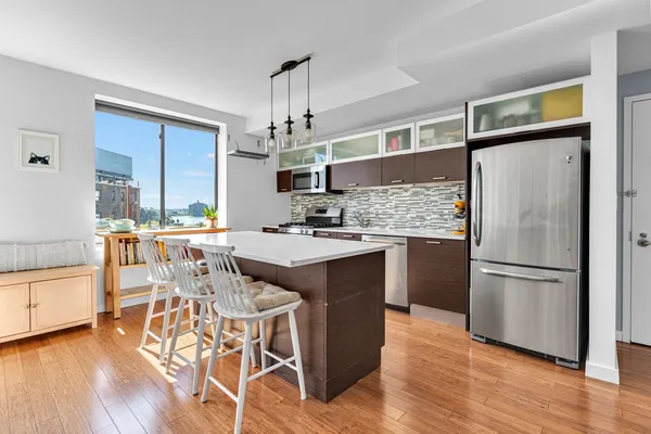 $850,000 | 353 East 104th Street, Unit 9C | East Harlem