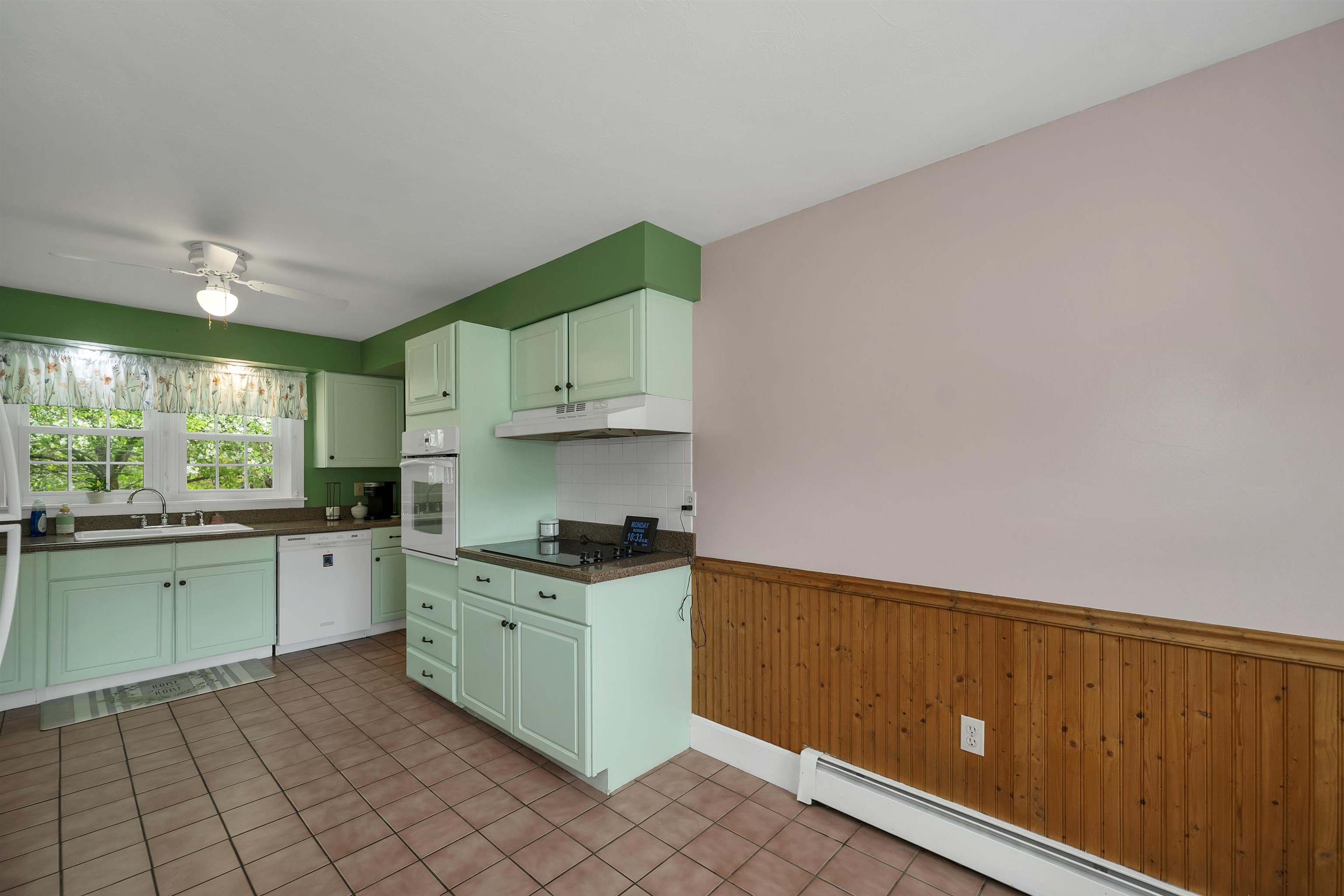 145 Turnpike Road Northfield, NH 03276 - Photo 33 of 58