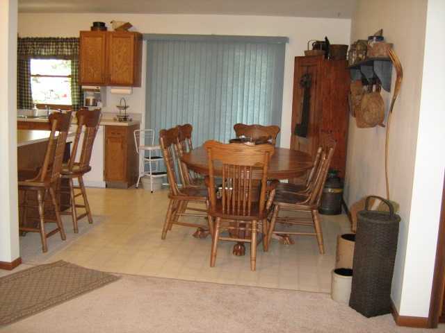 10453 Hazel Dell Road Northeast Newark, OH 43055 - Photo 6 of 7