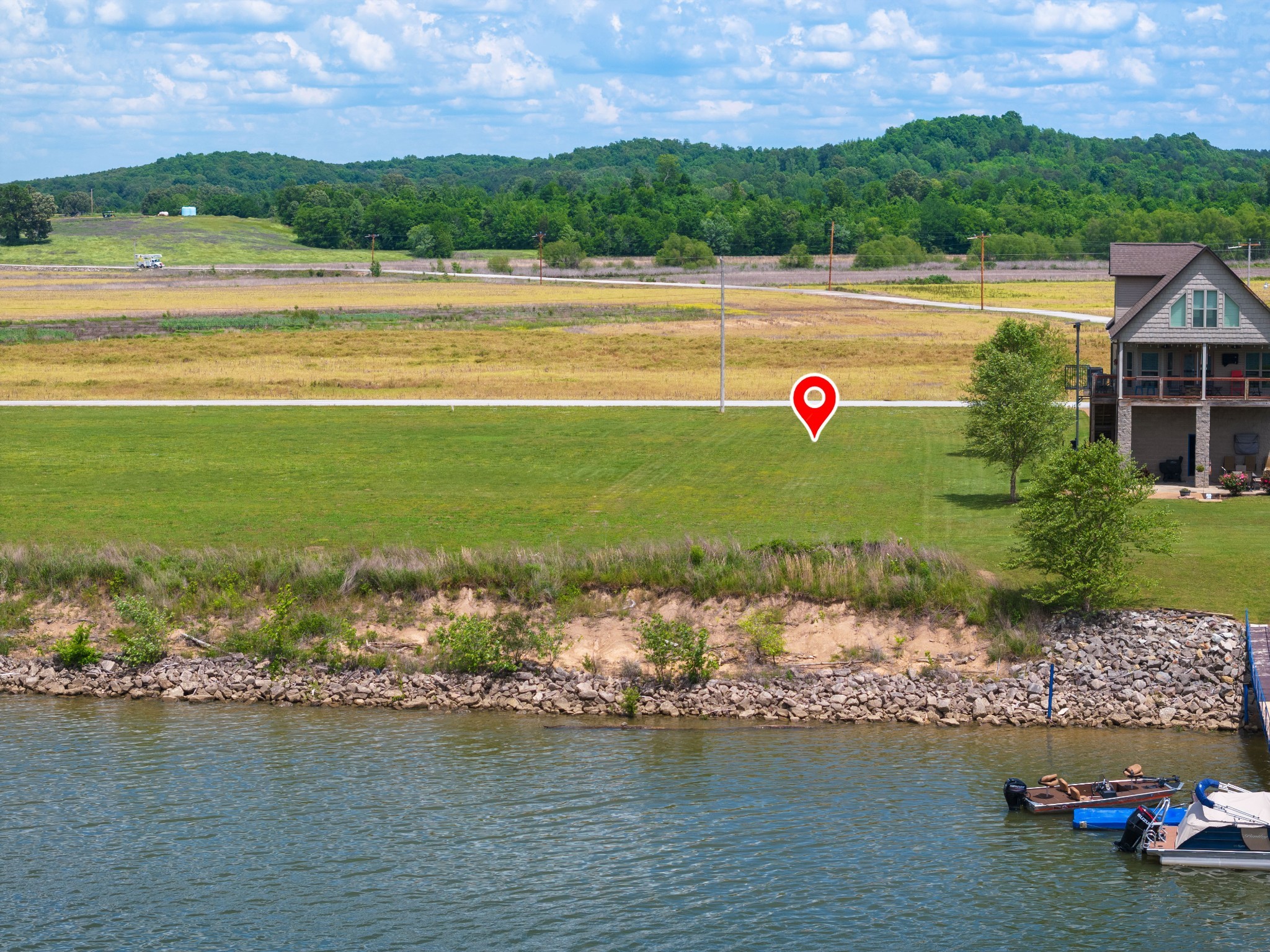1027 Hardin Bottom River Road Clifton, TN 38425 - Photo 5 of 14 Gallery Image 5