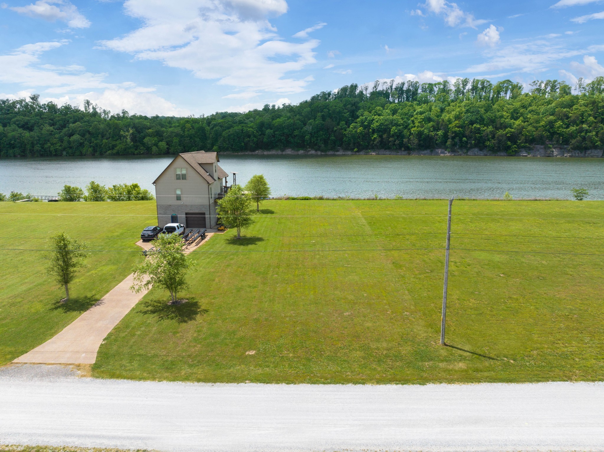 1027 Hardin Bottom River Road Clifton, TN 38425 - Photo 9 of 14 Gallery Image 9