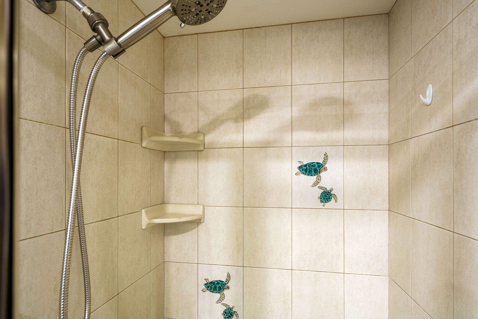 2385 South Kihei Road, Unit 409 Kihei, HI 96753 - Photo 20 of 34 a bathroom with a shower