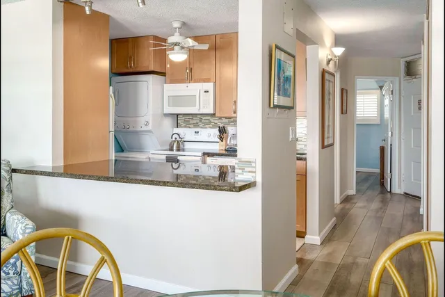 $895,000 | 2385 South Kihei Road, Unit 409, Kihei, HI 96753