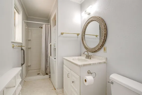 $595,000 | 2124 Weatherbee Street, Fort Worth, TX 76110