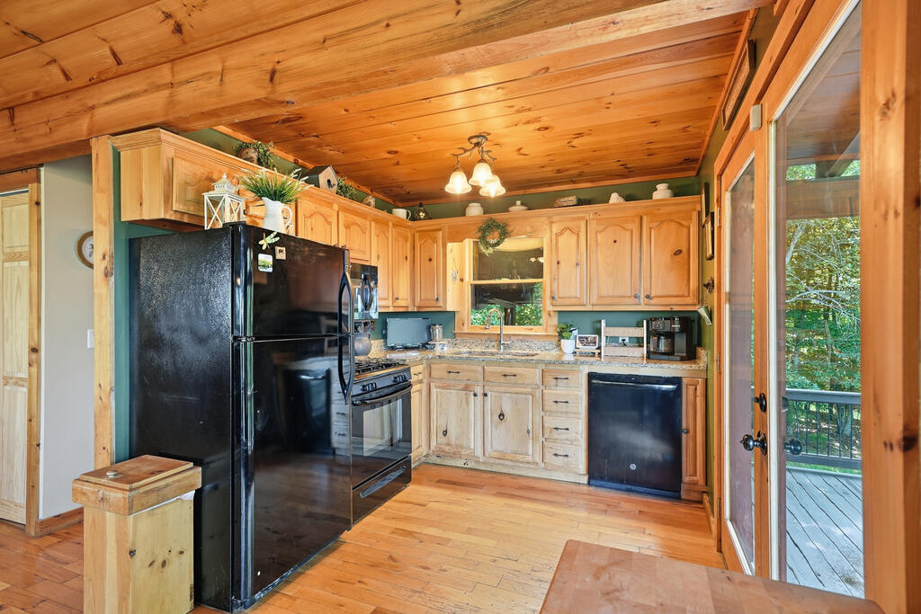 24 Oak Ledge Road Morganton, GA 30560 - Photo 16 of 59 Gallery Image 16