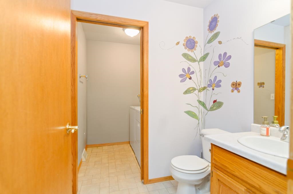 1280 Swan Ridge Trail De Pere, WI 54115 - Photo 19 of 54