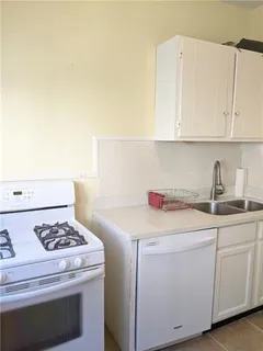$1,500 | 7619 Freret Street, New Orleans, LA 70118