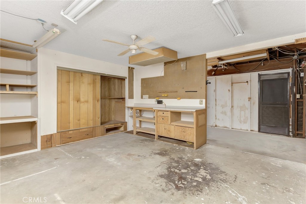 5680 Osburn Place Riverside, CA 92506 - Photo 20 of 30 Garage - workroom