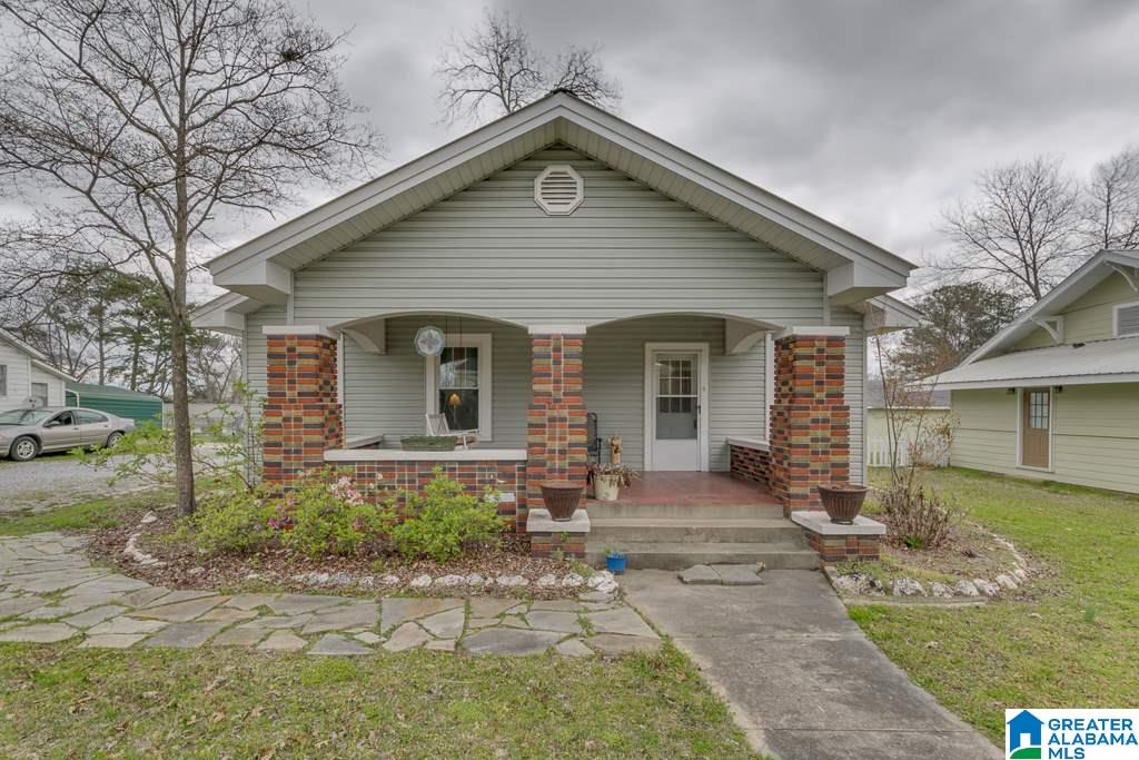 602 8th Street North Clanton, AL 35045 - Photo 1 of 44