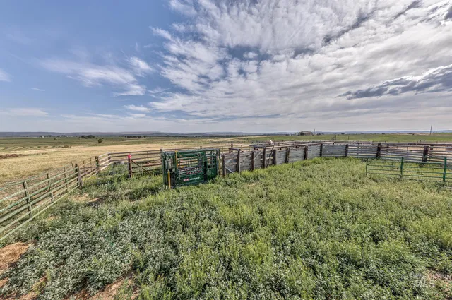 $1,300,000 | 2175 Graham Boulevard, Vale, OR 97918