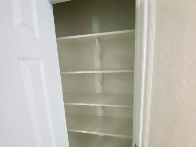 $1,650 | 124 Easy Street, Hutto, TX 78634