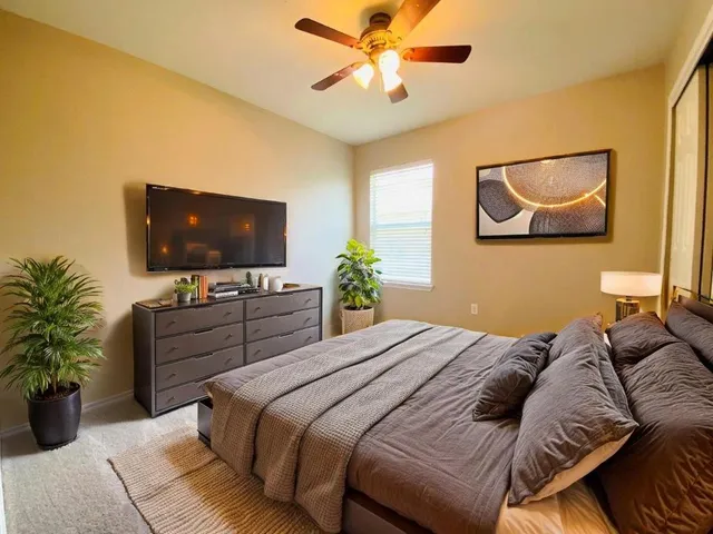 $1,650 | 124 Easy Street, Hutto, TX 78634