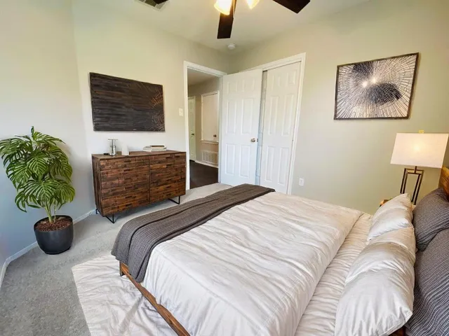 $1,650 | 124 Easy Street, Hutto, TX 78634