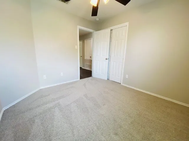 $1,650 | 124 Easy Street, Hutto, TX 78634